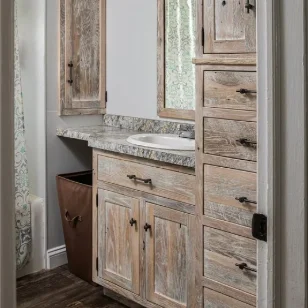 East Side Cabinet Solutions